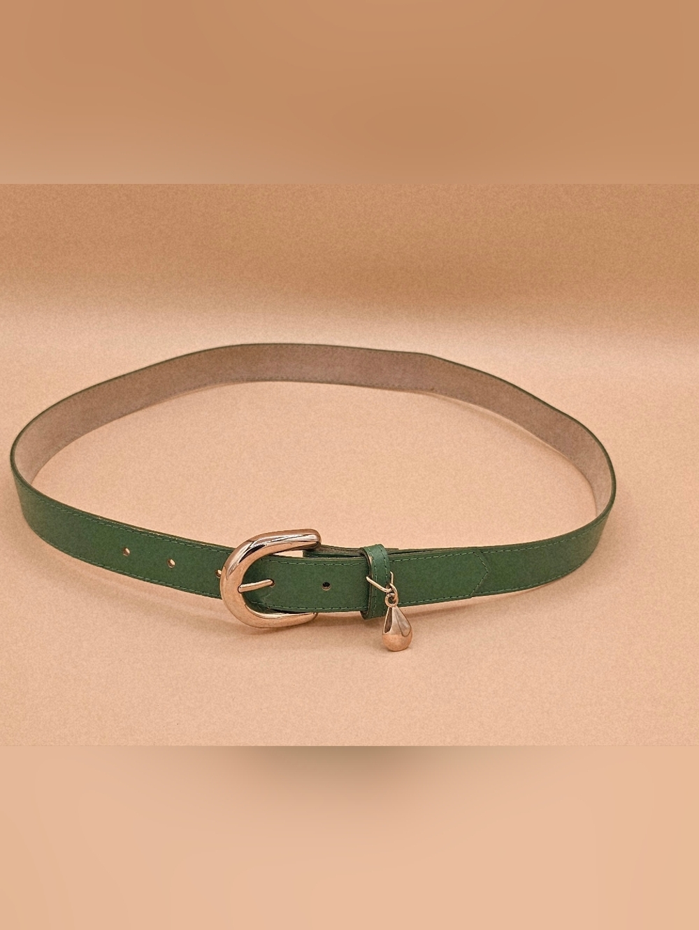 VTG 70s/80s Kelly Green Skinny Belt - Size 14 (Fits Modern S/M)